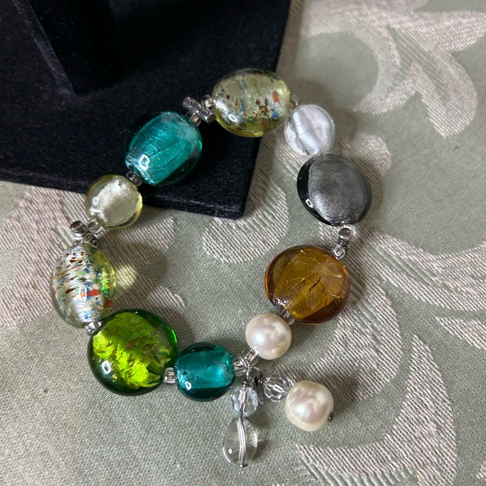 Silpada Glass Pearl and Glass Bead Bracelet